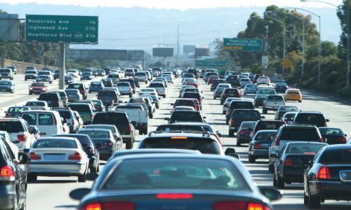 Heavy traffic on I-405 in Los Angeles