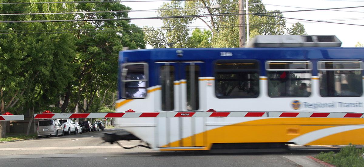 Light rail vehicle